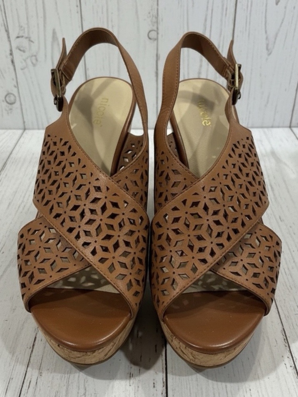 Cork and leather sandals by Nicole. 3 inch wedge heel. Size 8. - Picture 8 of 8